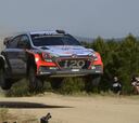 Neuville y Latvala se juegan el triunfo en Italia