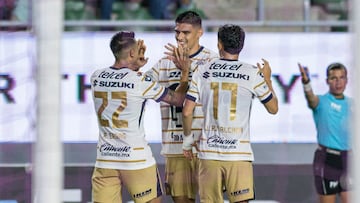 Guillermo Martinez celebrates his goal 0-1 of Pumas during the 17th round match between Mazatlan FC and Pumas UNAM as part of the Liga BBVA MX, Torneo Apertura 2024 at El Encanto Stadium on November 07, 2024 in Mazatlan, Sinaloa, Mexico.