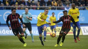 Salvi durante el Cádiz-Reus en un partido de la Liga 1,2,3.