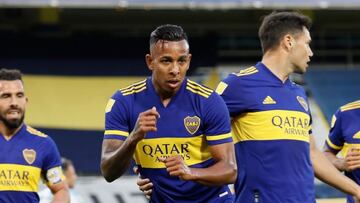 Sebasti&aacute;n Villa en un partido de Boca Juniors