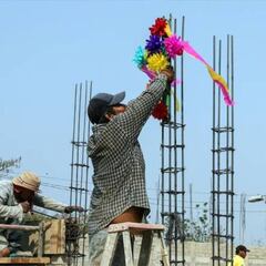Día del Albañil en México: origen y por qué se celebra el 3 de mayo 2025