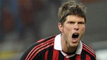El Schalke 04 quiere al milanista Huntelaar