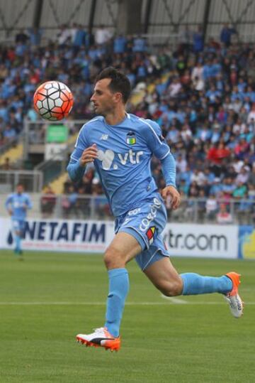 Delantero de O'Higgins.