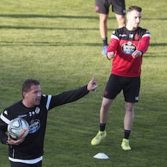 El Lugo de Curro Torres mejora su imagen pero no la puntuación