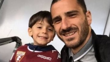 Bonucci's Torino-supporting son sulks wearing Juventus colours