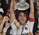 Maldini se retira en mayo sólo superado por Gento