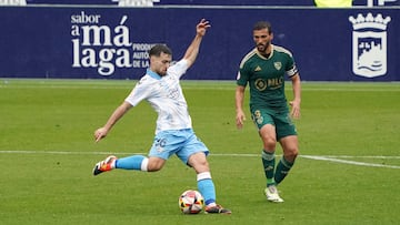 Ramón, durante el Málaga - Linares.