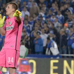 Lillo dice que charló con Sampaoli sobre Franco Armani