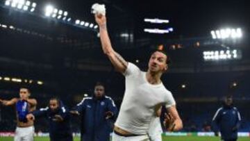 Ibrahimovic a Van der Wiel: "Juega como te digo y te irá bien"