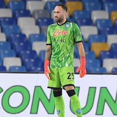 Napoli quiere blindar a Ospina