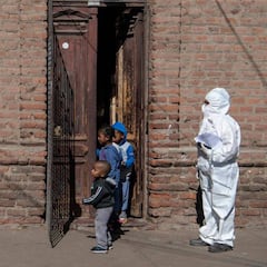 Curva del coronavirus en Chile hoy, 18 de mayo: ¿cuántos casos, contagios y muertes hay?