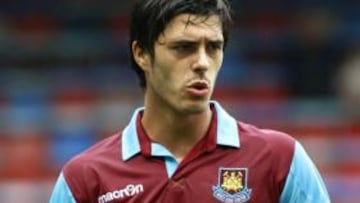 James Tomkins