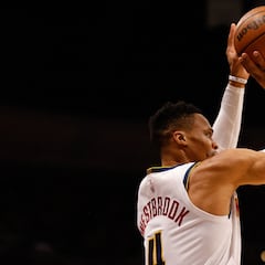 Westbrook se aferra a la NBA fichando por los Kings