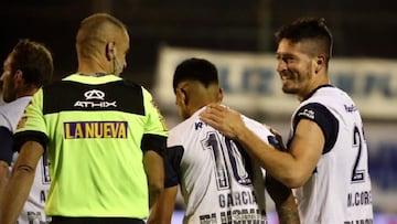 Gimnasia venció de manera contundente a Patronato en la reanudación del fútbol en Argentina. El Lobo fue muy superior en la segunda mitad. cuando no tuvo rival.