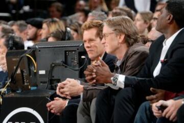 Kevin Bacon en el Atlanta Hawks-New York Knicks.