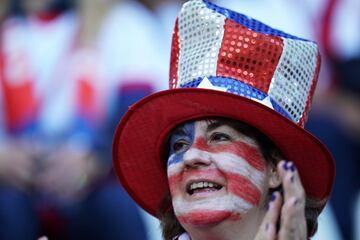 Las mejores imágenes de los aficionados desplazados a la Copa Mundial Femenina de Fútbol celebrada en Francia para animar a sus respectivas selecciones.