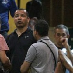 Neymar padre contesta: "El Santos va contra un ídolo"
