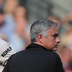 El exayudante de Mourinho apunta a Pogba como causa del "clima de tensión" en el United