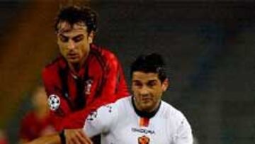 <b>DESCARTADO.</B> Chivu será baja para el partido que el 8 de diciembre enfrentará a la Roma y al Real Madrid.