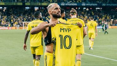 LAFC’s Carlos Vela tops best selling player jerseys list for 2023 MLS season