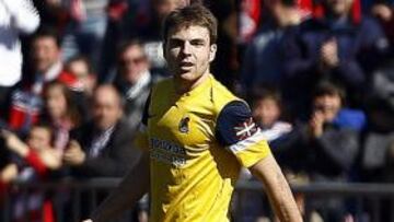 <b>SIN VIOLENCIA. </b>Illarramendi fue el primer sorprendido por la roja.