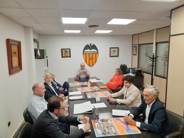 Reunión de la cúpula la asociación "De Torino a Mestalla"