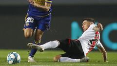 Boca Juniors&#039; Juan Ramirez (L) and River Plate&#039;s Gonzalo Montiel vie for the ball during their Copa Argentina round before quarterfinals footballl match at Ciudad de La Plata stadium, in La Plata, Buenos Aires province, Argentina, on August 4, 2021. (Photo by AGUSTIN MARCARIAN / POOL / AFP)