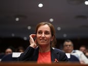 La ministra de Sanidad, Mónica García, durante la jornada por el Día Mundial del Sida, en el Ministerio de Sanidad, a 1 de diciembre de 2025, en Madrid (España). Hoy, 1 de diciembre, se celebra el Día Mundial del Sida ya que en 1981 fue diagnosticado el primer caso. El objetivo de la jornada es sensibilizar sobre la realidad de la enfermedad avanzada por VIH, visibilizar las historias detrás de cada caso y promover una respuesta colectiva.
01 DICIEMBRE 2025
Alejandro Martínez Vélez / Europa Press
01/12/2025