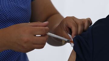 Calendario de Vacunación COVID hoy, viernes 26 de noviembre: ¿quién recibe la tercera dosis de refuerzo?