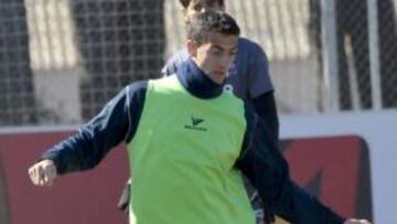 <b>NOVEDAD EN EL ONCE. </b>Roberto regresa esta tarde al equipo titular del Huesca.