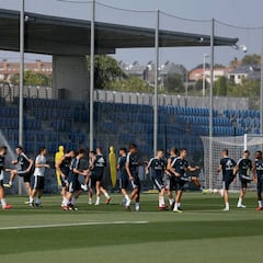 El Real Madrid ultima su debut con Odriozola y sin Vallejo
