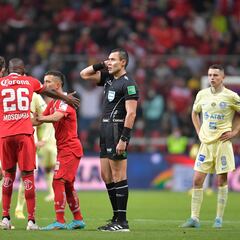El VAR anuló gol de Toluca