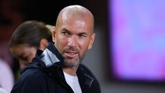 FORT LAUDERDALE, FLORIDA - SEPTEMBER 27: Zinedine Zidane looks on prior to the match between Inter Miami and the Houston Dynamo during the 2023 U.S. Open Cup Final at DRV PNK Stadium on September 27, 2023 in Fort Lauderdale, Florida.   Hector Vivas/Getty Images/AFP (Photo by Hector Vivas / GETTY IMAGES NORTH AMERICA / Getty Images via AFP)