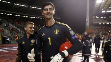 Courtois terminó sonriente en la goleada de Bélgica a San Marino (9-0) que les ha dado el billete a la Eurocopa.