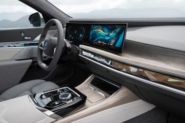 Nuevo BMW Serie 7: el equipamiento que ningún otro auto tiene