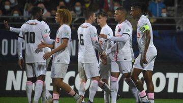 Los jóvenes piden sitio en París