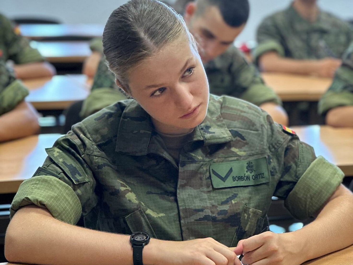 La Princesa Leonor en su primer día en la Academia General Militar de Zaragoza - AS.com