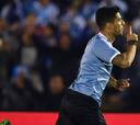 Uruguay golea a Panamá en el Centenario; Suárez anotó