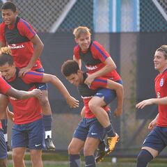 Foden, ojito derecho de Pep Guardiola y referente inglés
