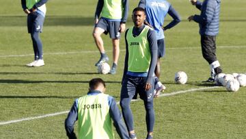 Aldair Fuentes retorna a Alianza