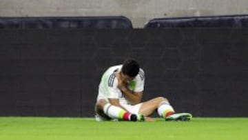 Chicharito se fractura la clavícula: no irá a la Copa Oro