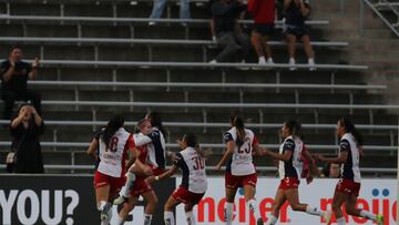 Chivas consigue primera victoria en la Summer Cup