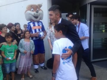 Imágenes del entrenamiento y presentación de Torres en Alavés