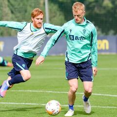 El futuro de cuatro jugadores del Cádiz sigue en el aire