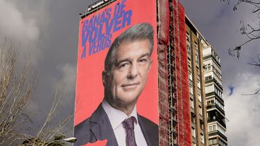 Imagen gigante de Joan Laporta junto al Bernabéu