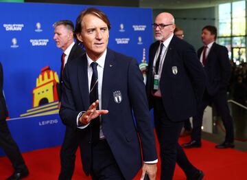 El entrenador italiano Roberto Mancini antes del sorteo.