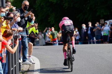 Egan Bernal durante la etapa de hoy. 