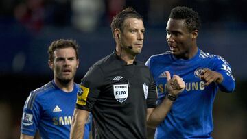 "Obi Mikel est¨¢ fuera control, '?Te voy a romper las piernas!', grita"