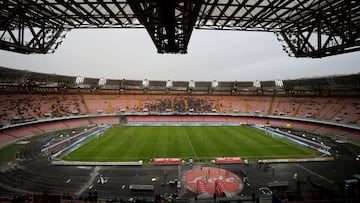 El Barça podría jugar en un San Paolo callado