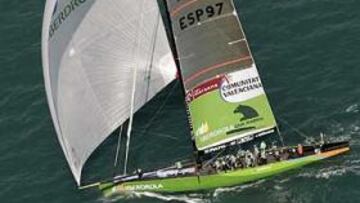 <b>VICTORIA.</b> El Desafío Español se impuso en la primera regata.